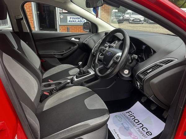 Used Ford Focus 2014 for sale - 75180701: Photo 13