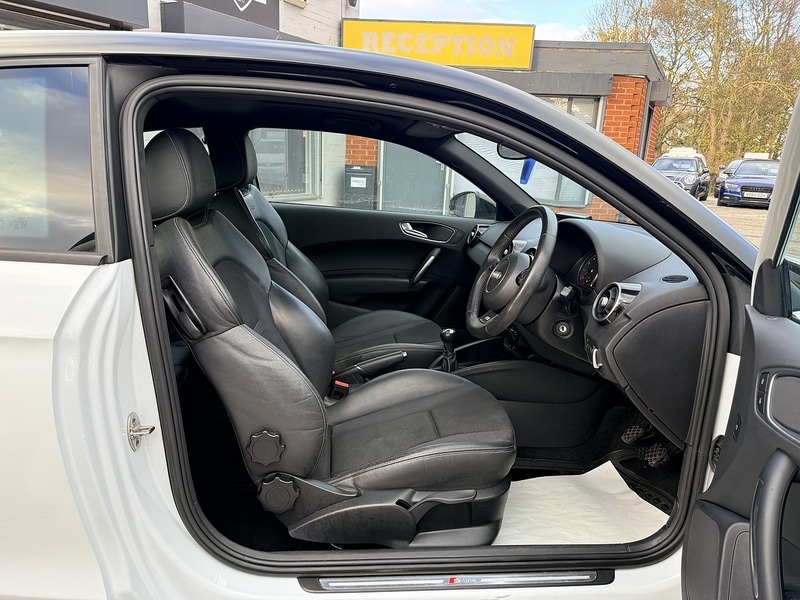 Used Audi A1 2014 for sale - 76615825: Photo 10