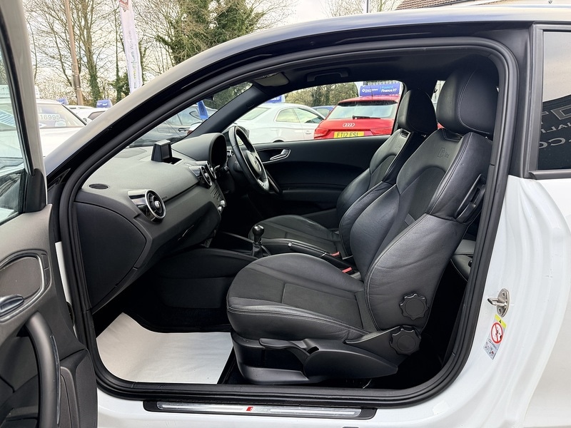 Used Audi A1 2014 for sale - 76615825: Photo 13