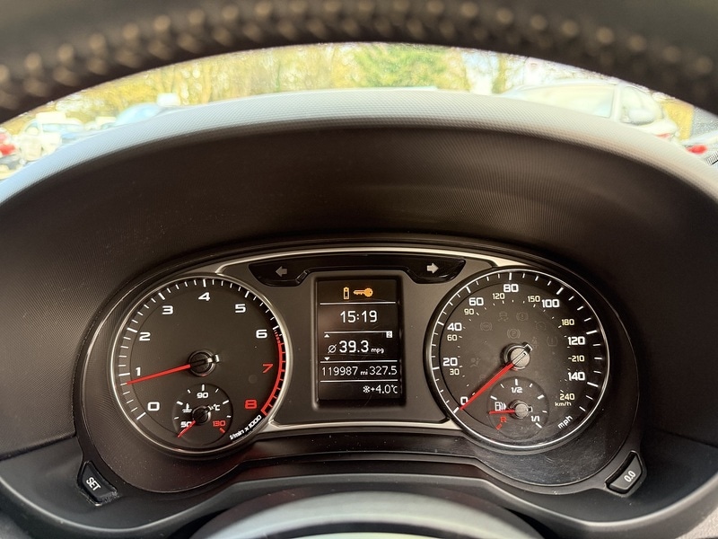 Used Audi A1 2014 for sale - 76615825: Photo 15