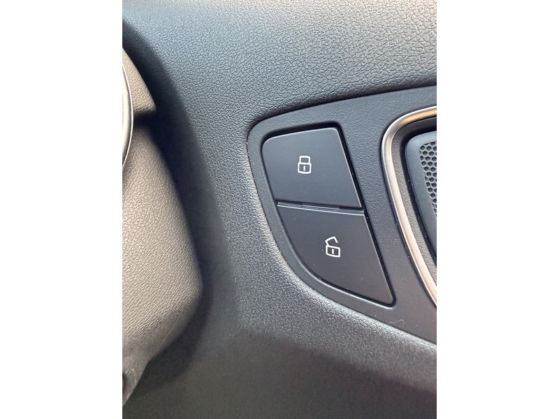 Used Audi A1 2014 for sale - 76615825: Photo 25