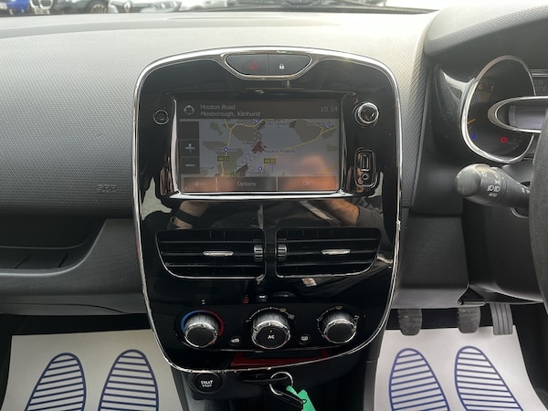 Used Renault Clio 2013 for sale - 75180680: Photo 17