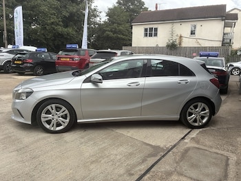 Used Mercedes-Benz A-Class 2016 for sale - 79573809: Photo
