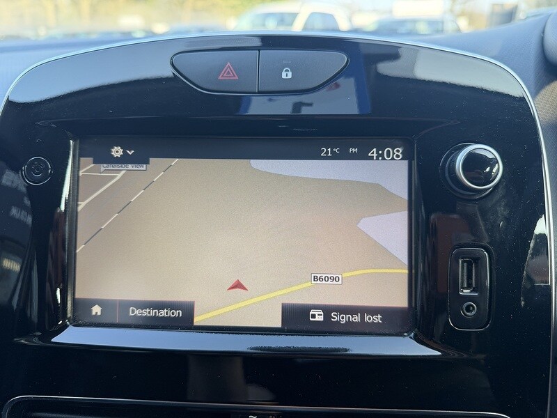 Used Renault Clio 2017 for sale - 77976823: Photo 25