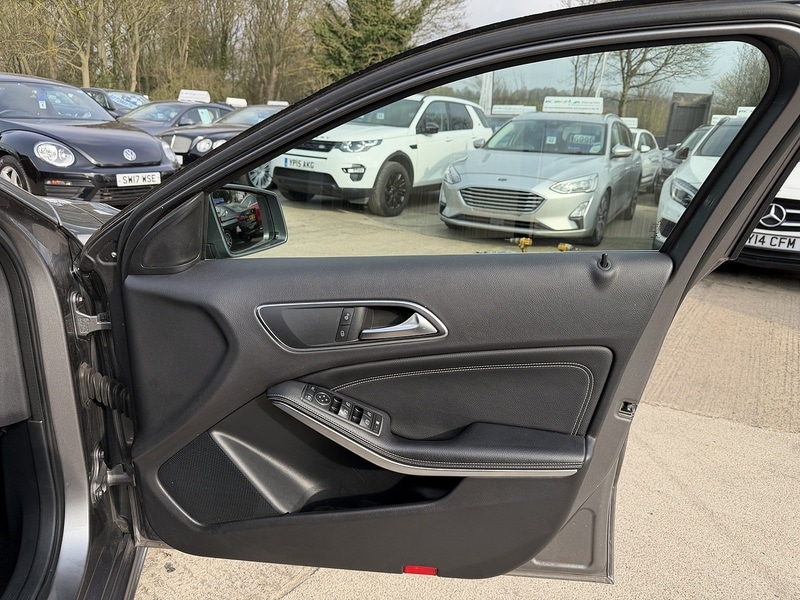 Used Mercedes-Benz A-Class 2013 for sale - 77980796: Photo 10