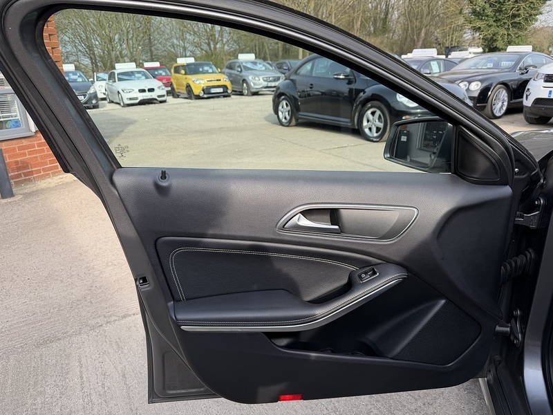 Used Mercedes-Benz A-Class 2013 for sale - 77980796: Photo 12