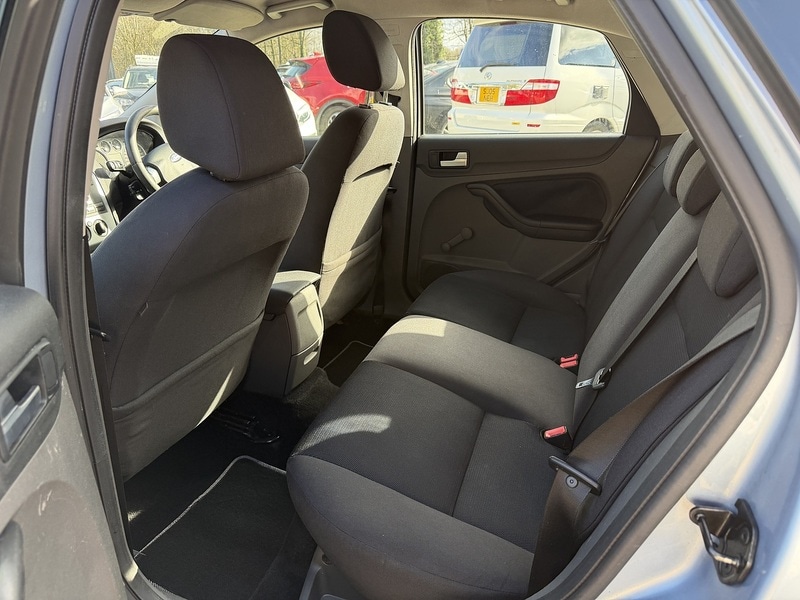 Used Ford Focus 2005 for sale - 77880678: Photo 13