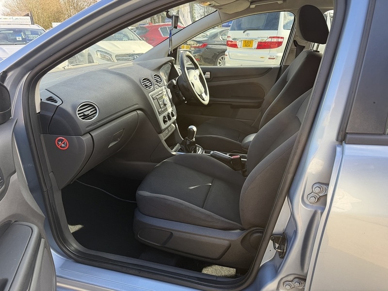 Used Ford Focus 2005 for sale - 77880678: Photo 15