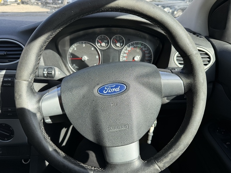 Used Ford Focus 2005 for sale - 77880678: Photo 19
