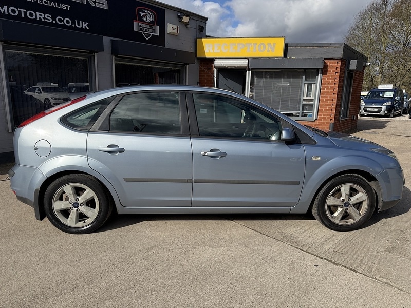 Used Ford Focus 2005 for sale - 77880678: Photo 8