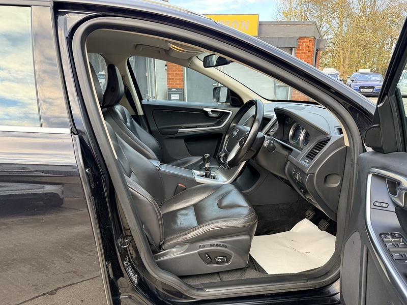 Used Volvo XC60 2013 for sale - 76615828: Photo 11