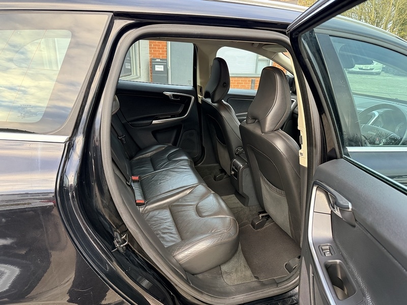 Used Volvo XC60 2013 for sale - 76615828: Photo 12