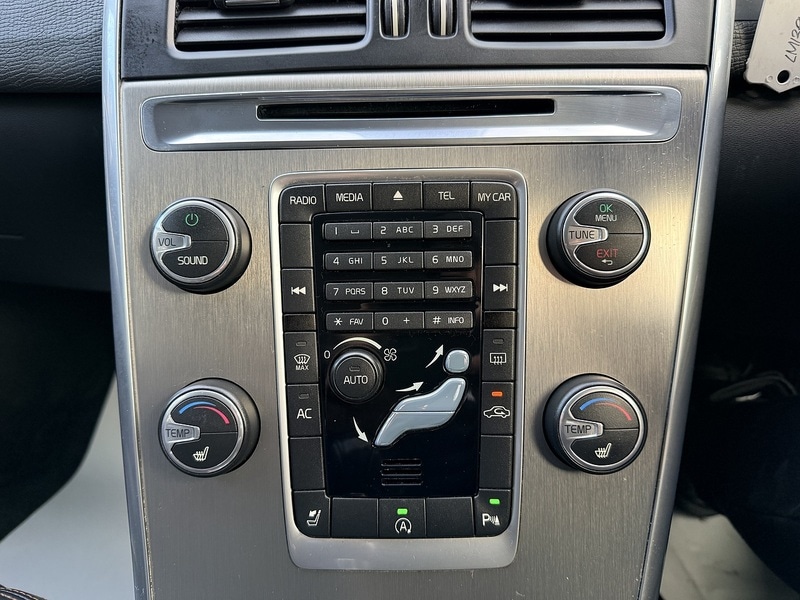 Used Volvo XC60 2013 for sale - 76615828: Photo 20