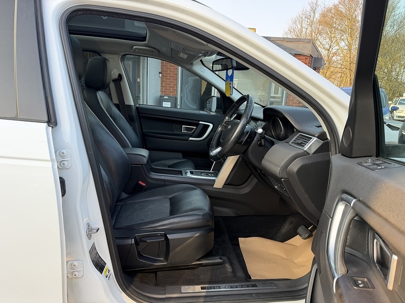 Used Land Rover Discovery Sport 2015 for sale - 77976777: Photo 10