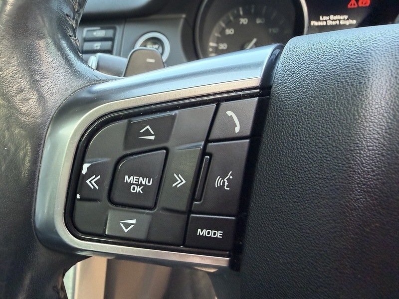 Used Land Rover Discovery Sport 2015 for sale - 77976777: Photo 22