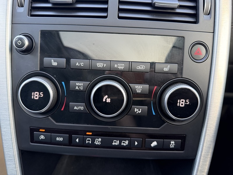 Used Land Rover Discovery Sport 2015 for sale - 77976777: Photo 31