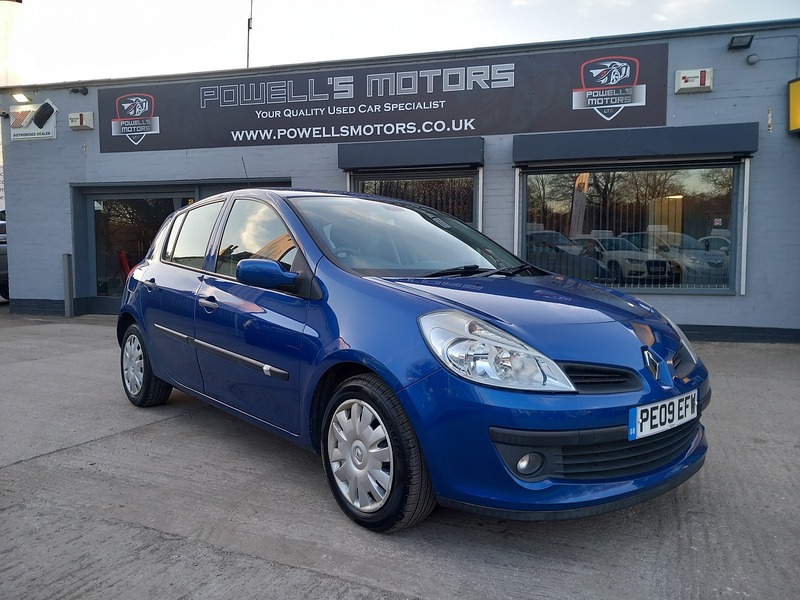 Used Renault Clio 2009 for sale - 76615850: Photo 1