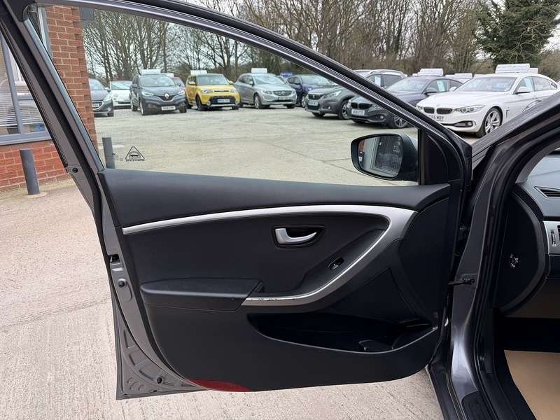 Used Hyundai i30 2013 for sale - 77846498: Photo 13