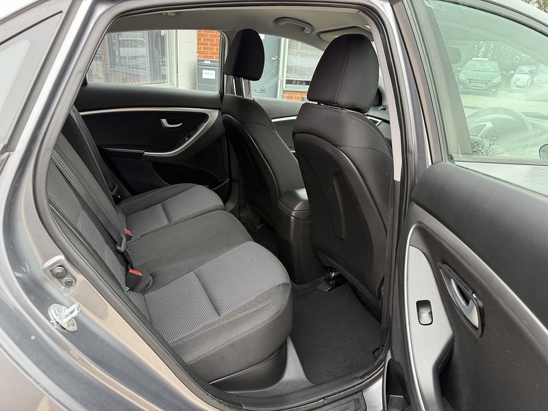 Used Hyundai i30 2013 for sale - 77846498: Photo 14