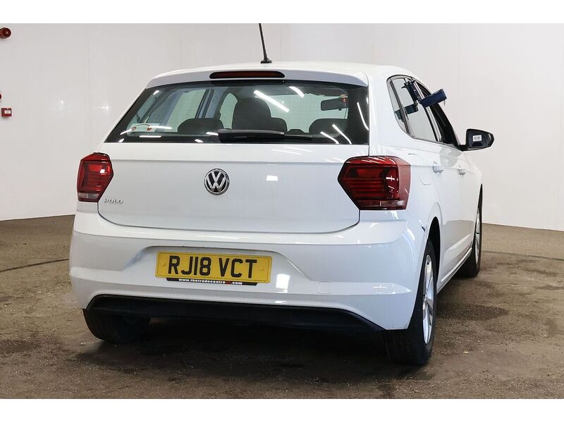 Used Volkswagen Polo 2018 for sale - 76589049: Photo 3