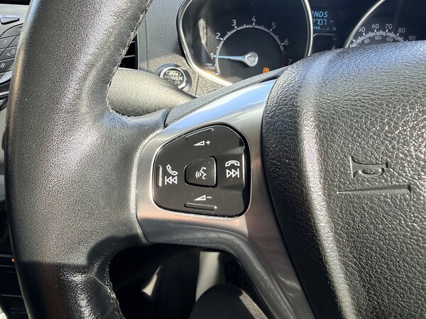 Used Ford Ecosport 2016 for sale - 76090110: Photo 25