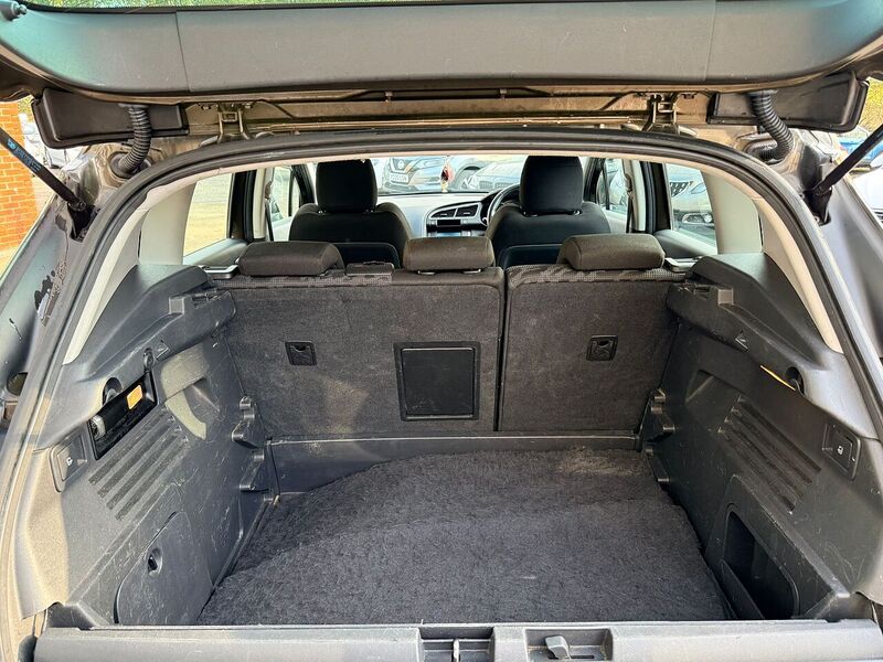 Used Peugeot 3008 2011 for sale - 76591251: Photo 10