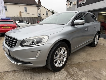 Used Volvo XC60 2015 for sale - 76615786: Photo