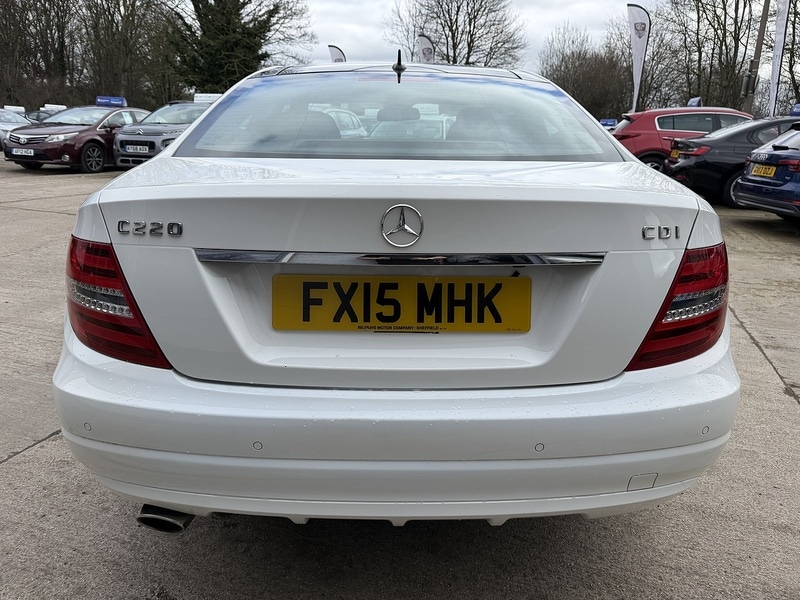 Used Mercedes-Benz C Class 2015 for sale - 77708983: Photo 5