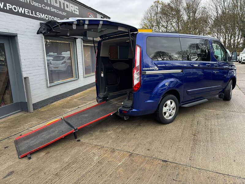 Used Ford Tourneo Custom for sale - 76725186: Photo 2