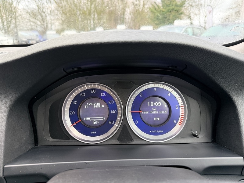 Used Volvo V60 for sale - 77260868: Photo 14