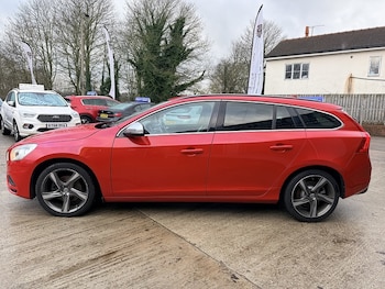 Used Volvo V60 2012 for sale - 77260868: Photo