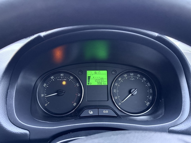 Used Skoda Fabia 2011 for sale - 77452676: Photo 21