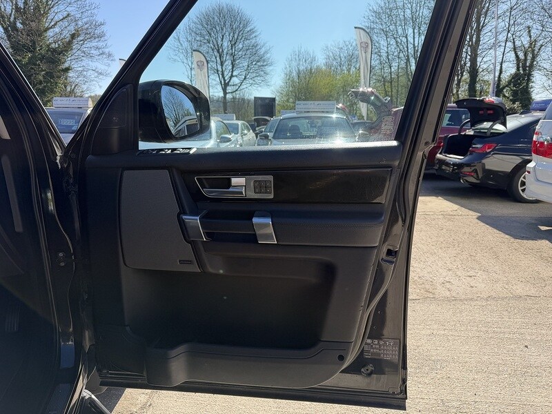 Used Land Rover Discovery 4 for sale - 78197523: Photo 10