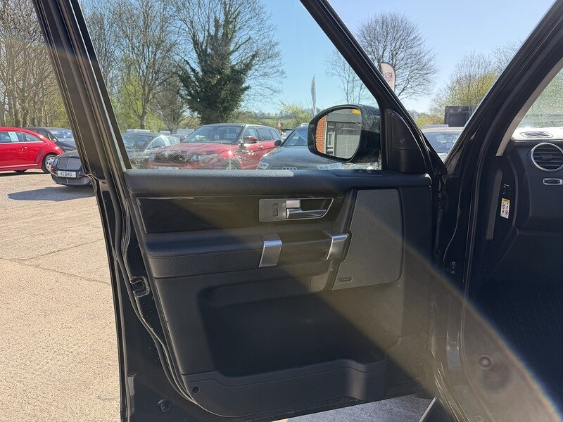 Used Land Rover Discovery 4 for sale - 78197523: Photo 12