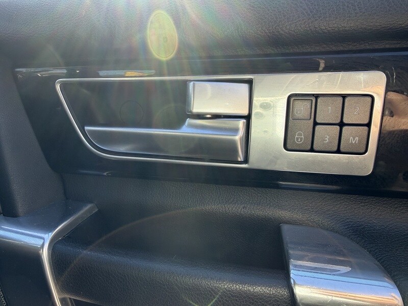 Used Land Rover Discovery 4 for sale - 78197523: Photo 30