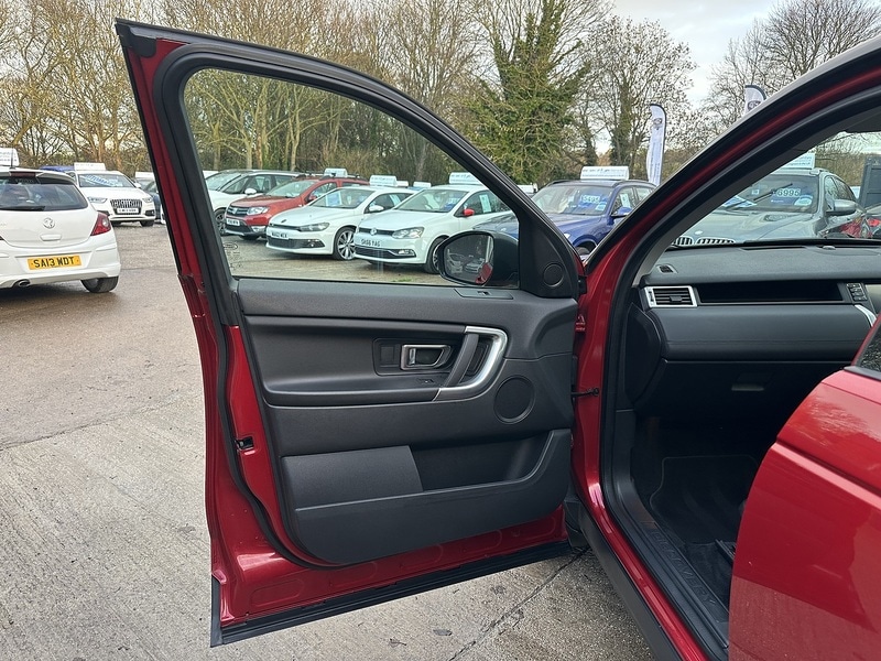 Used Land Rover Discovery Sport for sale - 76725188: Photo 11