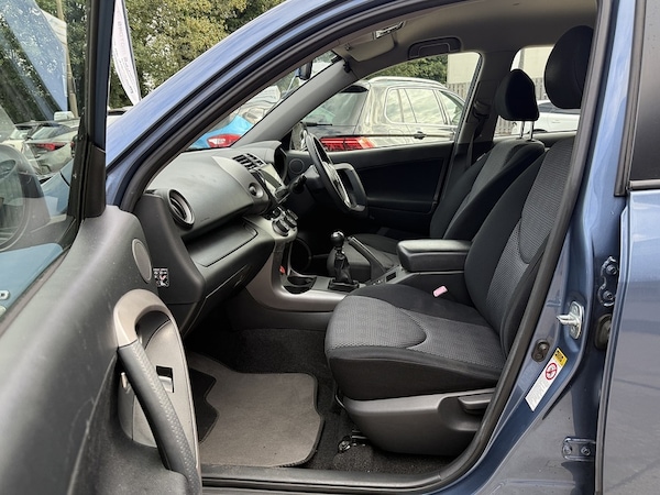 Used Toyota RAV4 2009 for sale - 75374836: Photo 10