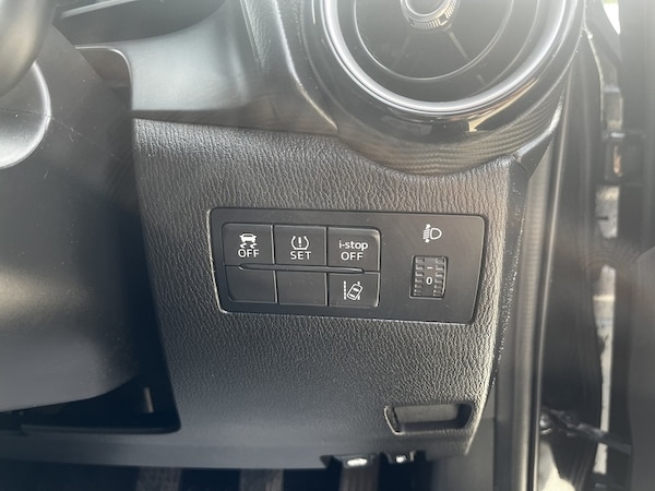 Used Mazda Mazda2 2016 for sale - 75180605: Photo 19
