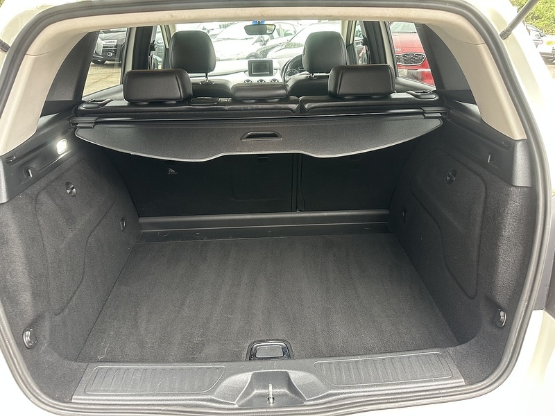 Used Mercedes-Benz B Class 2014 for sale - 76615790: Photo 14