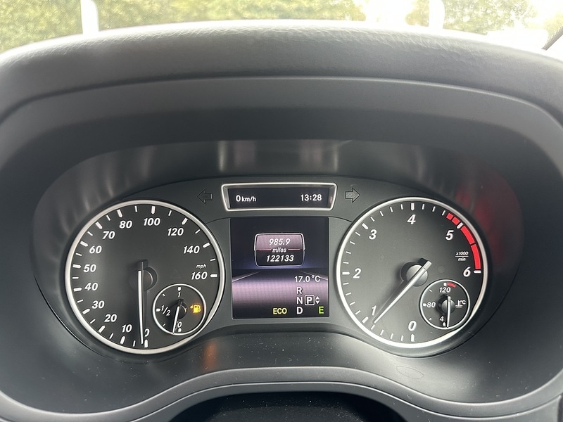 Used Mercedes-Benz B Class 2014 for sale - 76615790: Photo 26