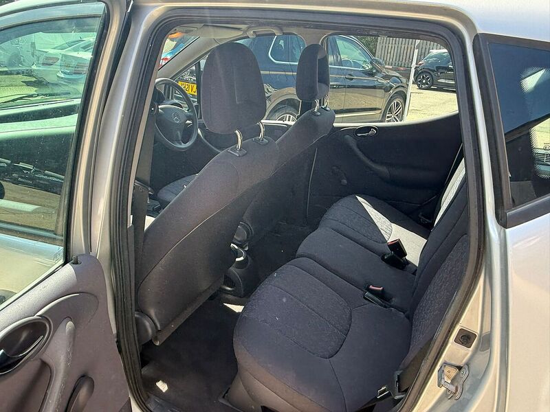 Used Mercedes-Benz A-Class 2004 for sale - 76615761: Photo 13