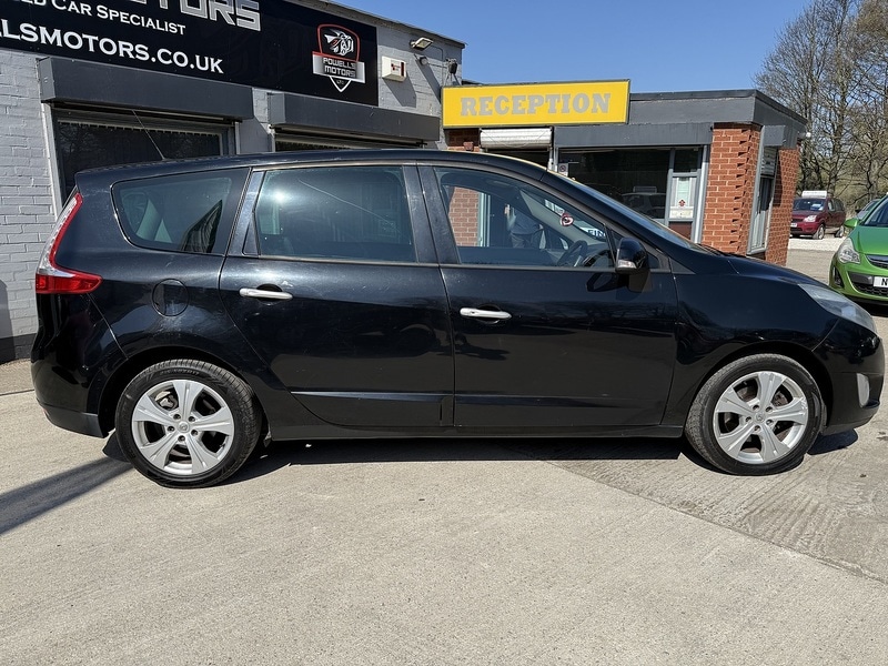 Used Renault Grand Scenic 2012 for sale - 76615775: Photo 10