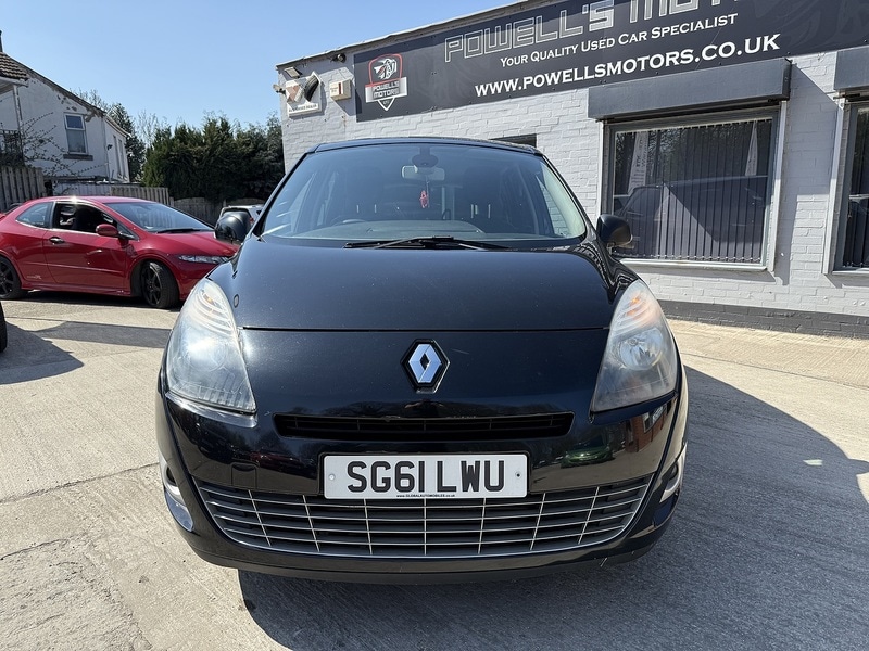 Used Renault Grand Scenic 2012 for sale - 76615775: Photo 2