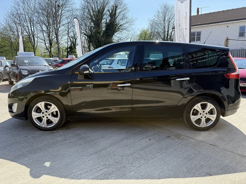 Used Renault Grand Scenic 2012 for sale - 76615775: Photo 5