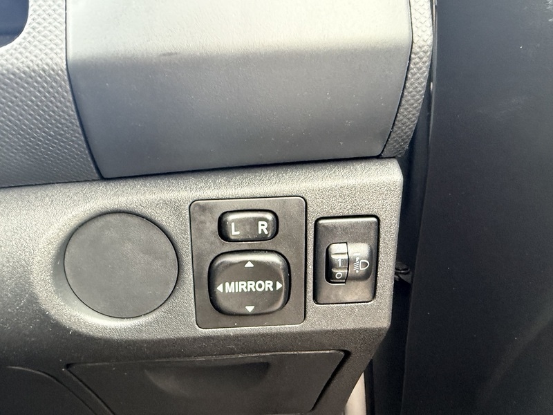 Used Toyota Yaris 2008 for sale - 77140228: Photo 21