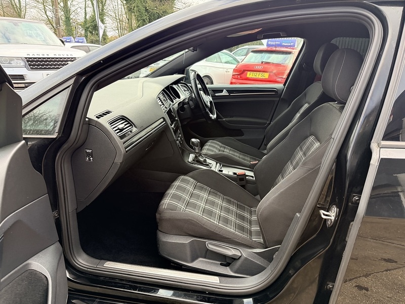 Used Volkswagen Golf 2015 for sale - 76615814: Photo 13