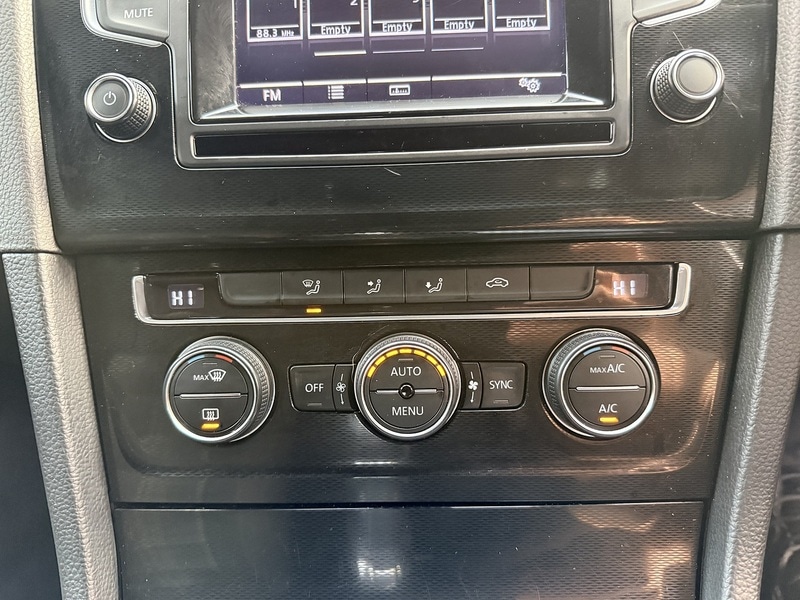 Used Volkswagen Golf 2015 for sale - 76615814: Photo 20