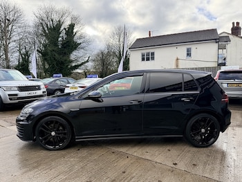 Used Volkswagen Golf 2015 for sale - 76615814: Photo