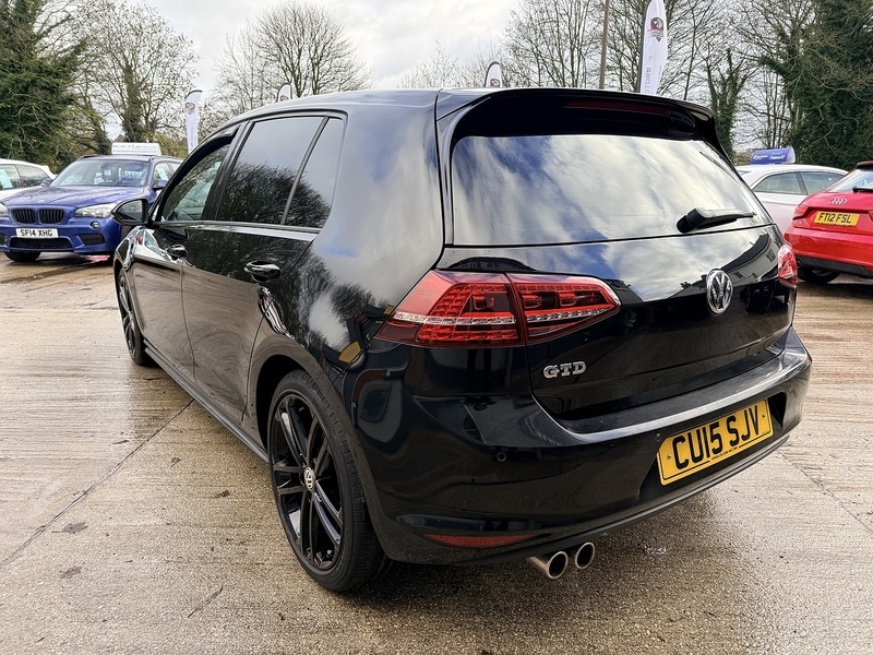 Used Volkswagen Golf 2015 for sale - 76615814: Photo 5