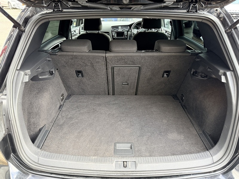 Used Volkswagen Golf 2015 for sale - 76615814: Photo 9